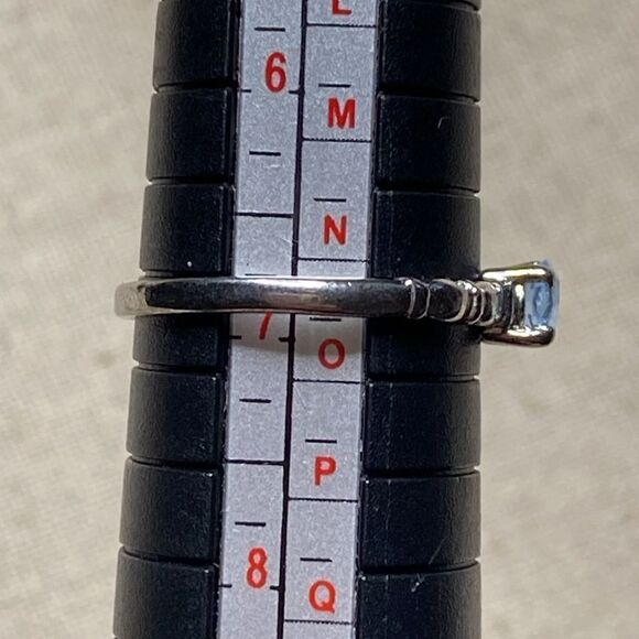 💛 14k White Gold Plated Blue CZ Minimalist Ring - Picture 6 of 6